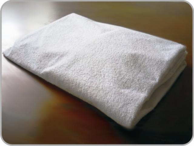 Protectie impermeabila saltea cu elastic 120x60 cm [2]