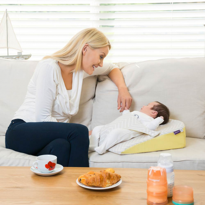 Saltea anti-alunecare cu ham pentru bebelusi Clevamama [5]