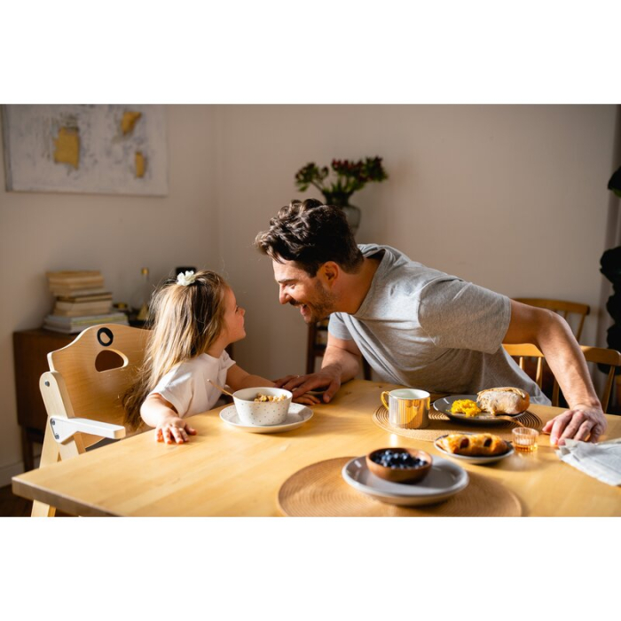 Scaun de masa, Lionelo, Floris, 3 in 1, din Lemn, Transformabil, Reglabil pe inaltime in 4 pozitii, Suport picioare- 4 pozitii, 6 luni- 12 ani, Sustine 40 kg, Bej [51]