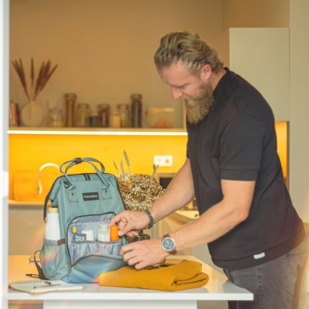 Rucsac pentru mamici, Petite&Mars, Jack, cu 11 compartimente, cu buzunare termice, Saltea de infasat inclusa, 30 x 42 x 15 cm, Albastru [7]