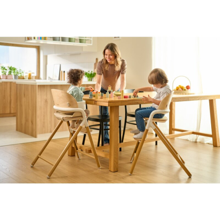 Scaun de masa multifunctional Celia, Lionelo, din lemn de fag, 6 luni- adult, Husa impermeabila, Tavita silicon, Suport de picioare reglabil, Greutate maxima 90 Kg, Negru [26]