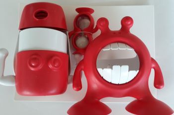 Accesorii baie - Setul de baie Eyefamily Rosu - Prince Lionheart