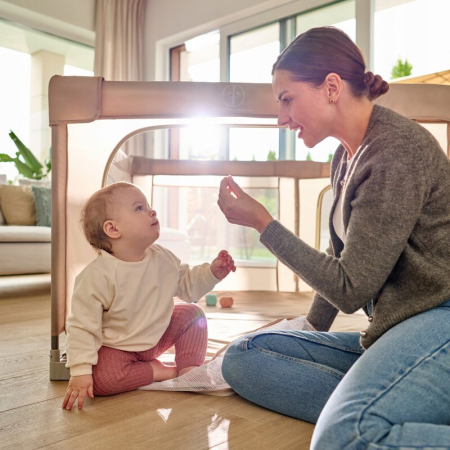 Tarc de joaca copii, Lionelo, Florence Easy Fold, 150 x 180 x 75 cm, Pliere, depliere automata, Include geanta de transport, din plasa, cu doua intrari laterale, 0-48 luni, Bej [16]