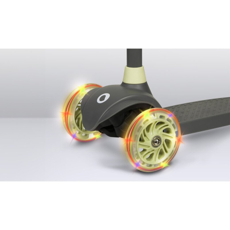 Trotineta, Lionelo, Jessy, Ultrapliabila, Pana la 50 Kg, cu design ergonomic, cu lumini LED, 56 x 26 x 67-82 cm, 3 ani+, Verde [18]