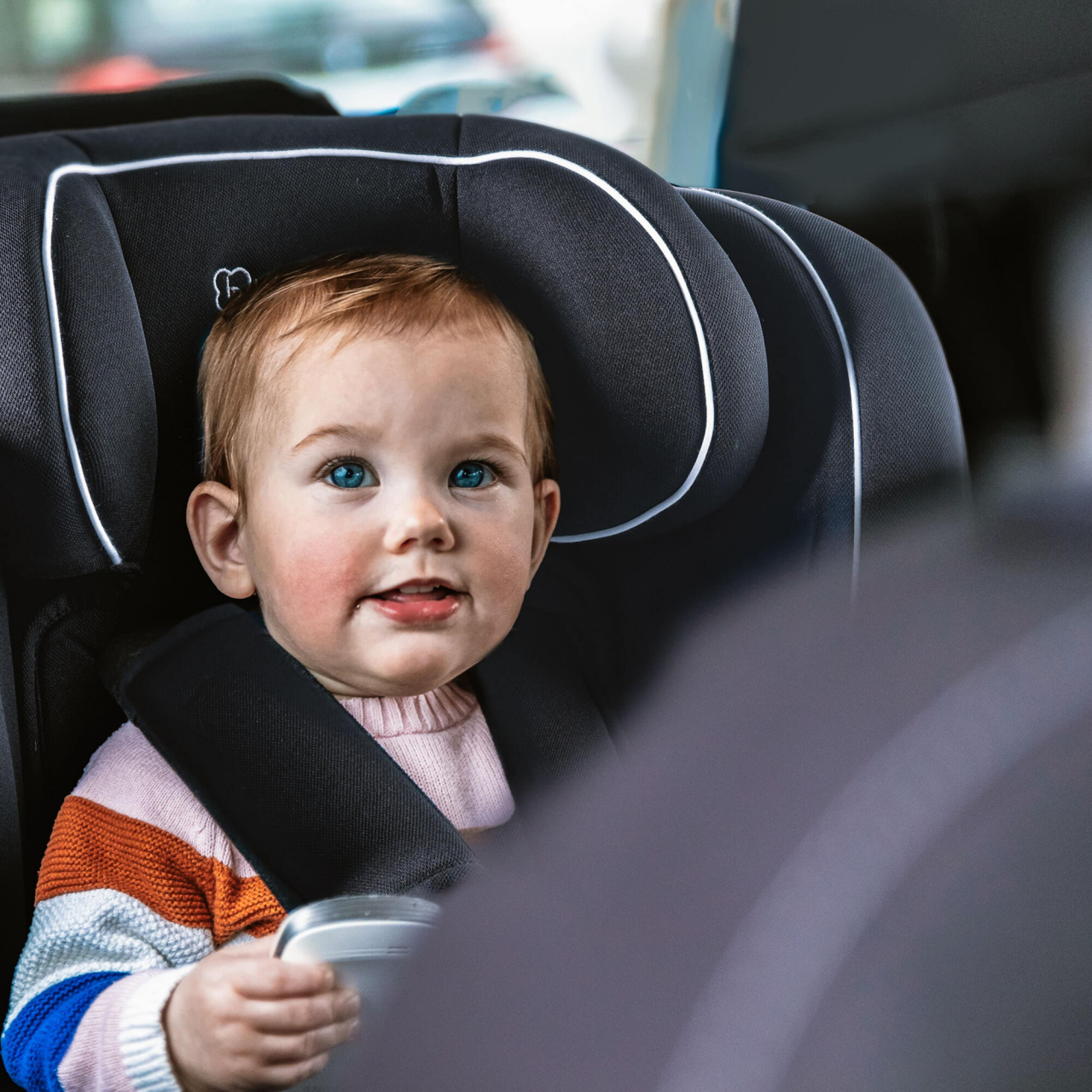 BabyGo - Scaun auto i-Size FreeFix Grey, de la 18 luni - 12 ani - certificat R129 [7]