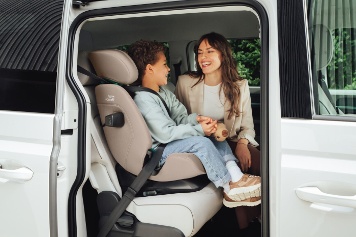 Scaun auto pentru copii Britax Römer, 3,5 ani - 12 ani, 100-150 cm, 36 kg, SAFEFIX Teak [10]
