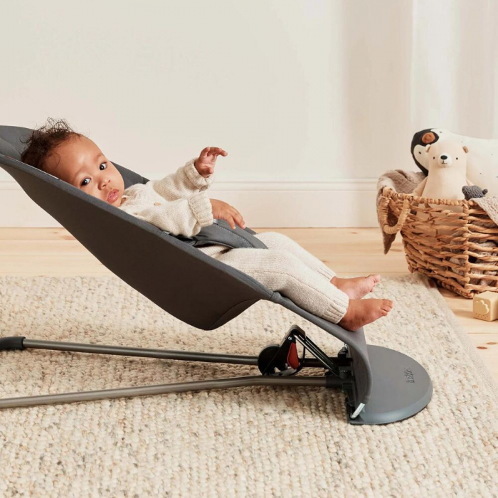 BabyBjorn - Balansoar Bliss Anthracite cu aspect delicat de petala, tesatura matlasata [7]
