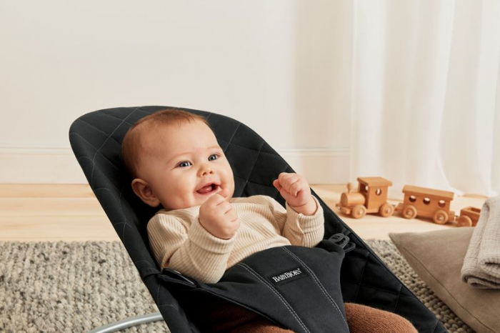 BabyBjorn - Balansoar Bliss Black din tesatura matlasata cu aspect Clasic [7]
