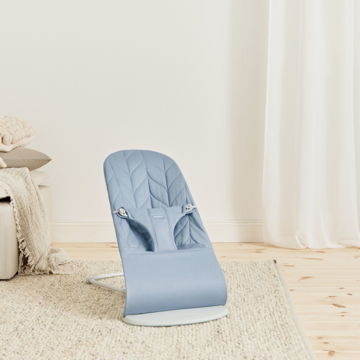 BabyBjorn - Balansoar Bliss Blue cu aspect delicat de petala, tesatura matlasata [5]