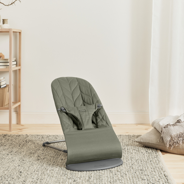 BabyBjorn - Balansoar Bliss Dark Green cu aspect delicat de petala, tesatura matlasata [2]