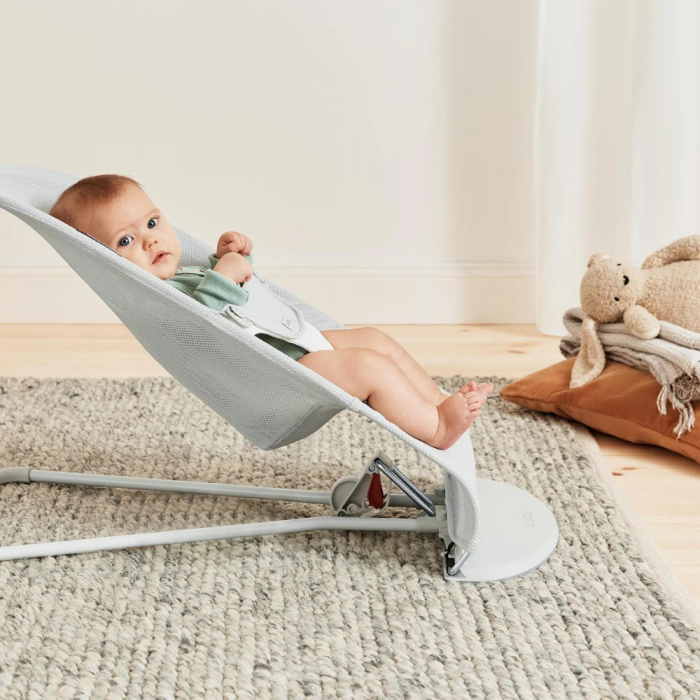 BabyBjorn - Balansoarul Balance Soft Silver/White, Mesh [8]