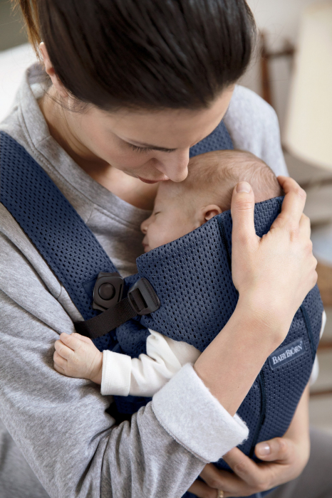 BabyBjorn - Marsupiu anatomic Mini, cu multiple pozitii de purtare, Navy Blue, 3D Mesh [2]