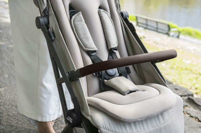 Cărucior sport, compact, Britax Römer, FLYLITE Culoare: Teak [9]