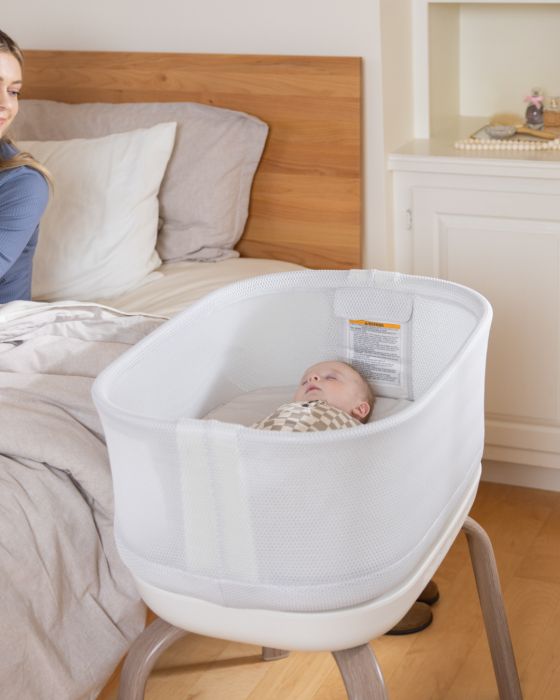 Graco - Patut co-sleeper Eluma Nest Luna cu leganare automata si sistem inteligent de detectare a plansului [11]