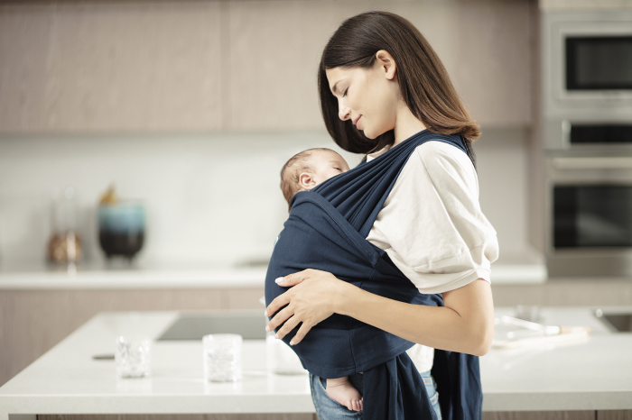 Marsupiu ergonomic pentru bebeluși, Koala Cuddle Band 2, Dark Blue [5]