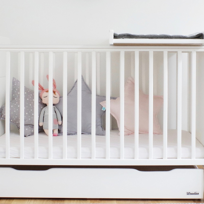 Masa de infasat din lemn, atasabila la patut bebe 120x60 si 140x70 cm, Alb, 86 x 51 x 7 cm [9]