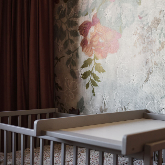 Masa de infasat din lemn, atasabila la patut bebe 120x60 si 140x70 cm, Gri, 86 x 51 x 7 cm [4]