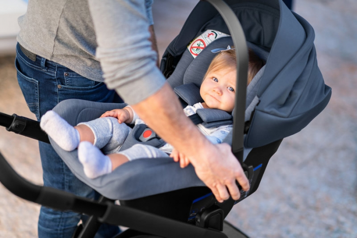 Nuna - Scoica auto Pipa Lite Caviar + baza isofix, 0-13 kg [4]