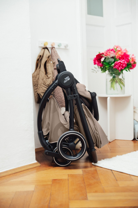 Pachet cărucior pentru copii, 4 în 1, Britax Römer Rio, Carbon Black [15]