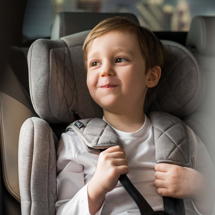 Scaun auto, MoMi AXO, Sistem de prindere cu centura auto, Insertie bebelusi, Tetiera reglabila, Husa detasabila, Carcasa durabila, Centura in 5 puncte [6]