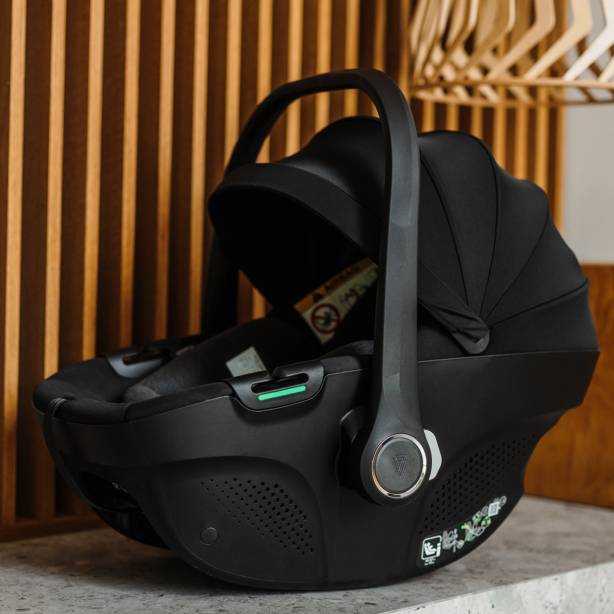 Scoică auto Venicci Tiago 360 i-Size – Black [2]