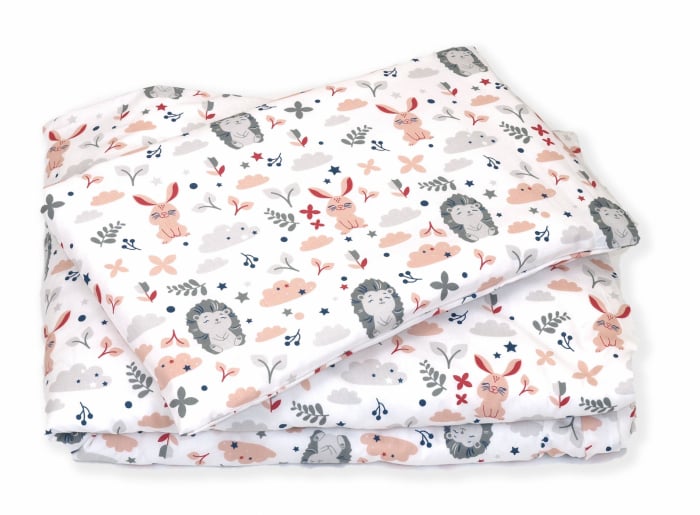 Set lenjerie din bumbac cu protectie laterala pentru pat bebe 120 x 60 cm, Iepuras Roz, Amy [4]