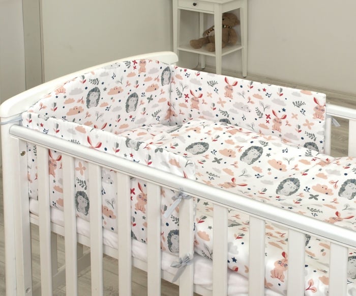 Set lenjerie din bumbac cu protectie laterala pentru pat bebe 120 x 60 cm, Iepuras Roz, Amy [2]