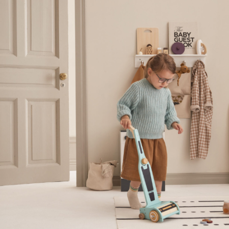 Jucărie din lemn, Aspirator [4]