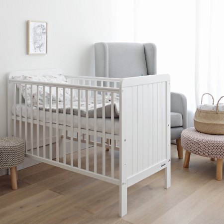 pat reglabil din lemn masiv pentru nou nascuti woodie [1]