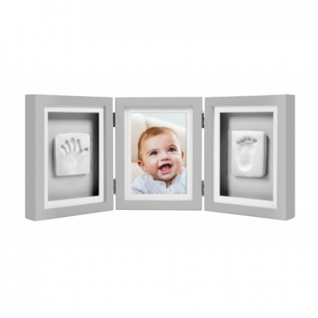 Cadouri baby shower - Pearhead - Kit rama foto tripla gri cu amprente manuta si piciorus