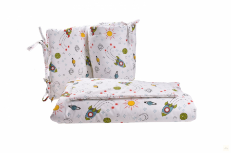 Lenjerii de pat - Set complet lenjerie si aparatori patut 120x60 cm model rachete