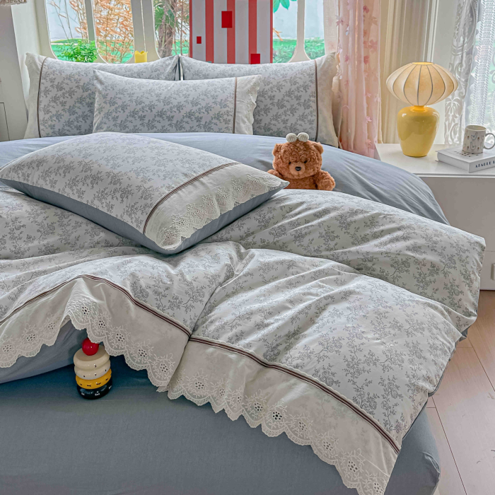 Lenjerie de pat bumbac 100% cu Elastic si broderie,4 piese crem cu cireșe roșii și detalii în dantela-BJ17 [3]