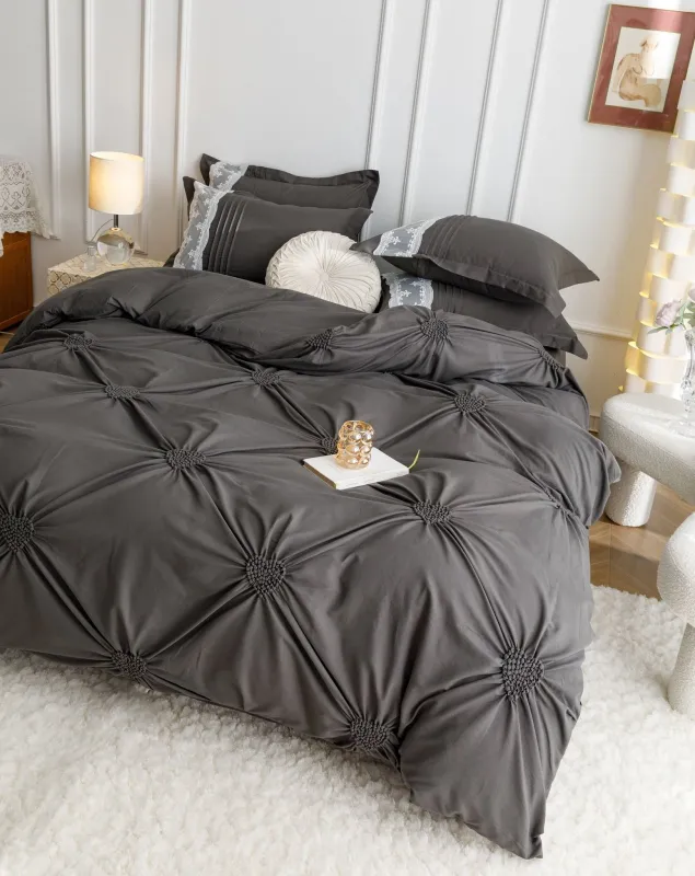 Lenjerie de pat din finet, cu pliuri si inimioare brodate,Gri inchis-BR14 [6]