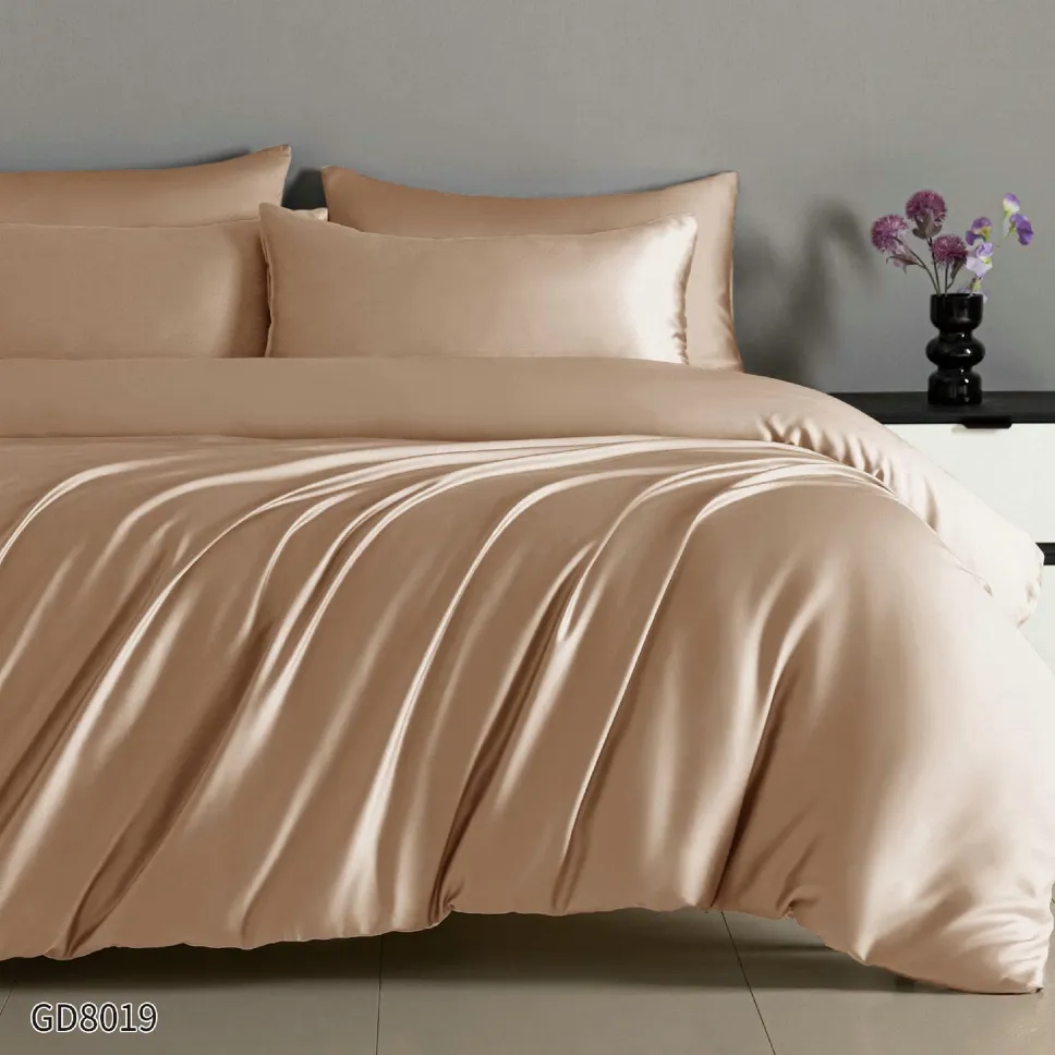 Lenjerie de pat din satin cu 4 piese și cearceaf cu elastic, bej lucios, cu pliseuri fine-GD8019 [1]