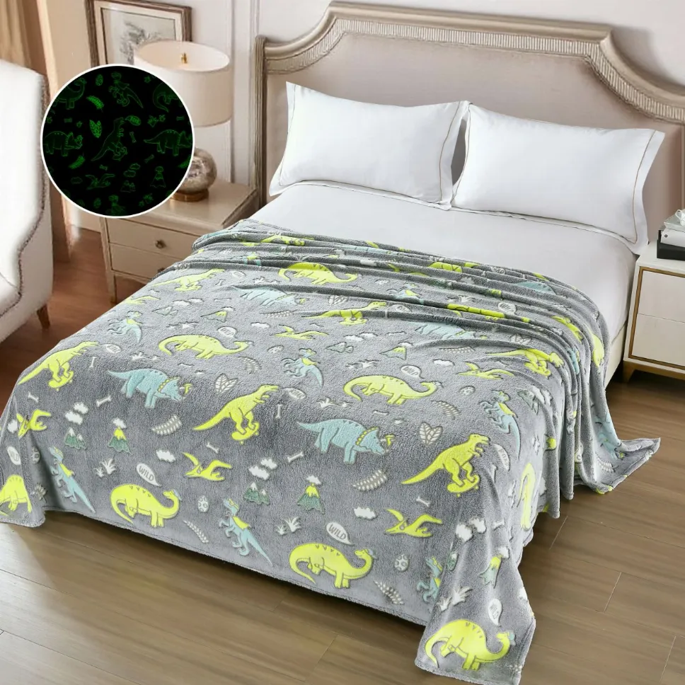 Patura Cocolino Fosforescenta 200x230 cm, gri cu dinozauri verzi și albaștri-Z7 [1]