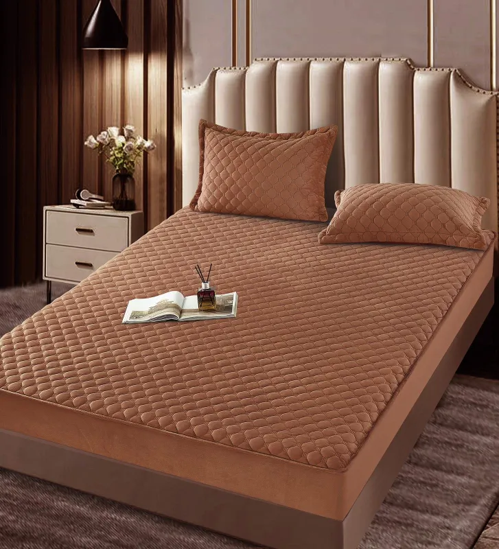 Huse tip Topper 180x200 - Husa tip Topper cu elastic din catifea 180x200,Maro-TOP9