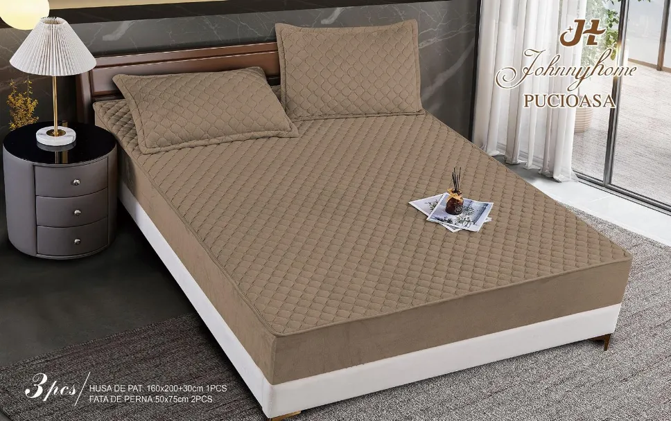 Huse tip Topper 180x200 - Husa tip Topper cu elastic din catifea 180x200, matlasată maro deschis-BB7
