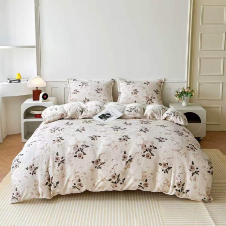 Lenjerii de pat Cocolino - Lenjerie Cocolino Pufoasa cu Elastic 4 piese crem cu flori roz și frunze maro-CE7