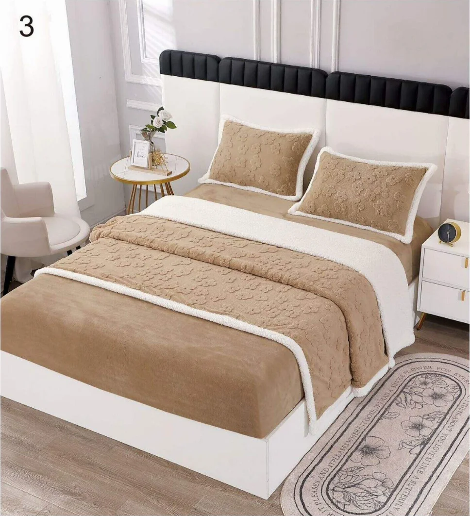 LENJERII DE PAT - Lenjerie de pat Cocolino cu Blanita si cerceaf cu elastic 2 persoane, bej cu model floral 3D-BL3