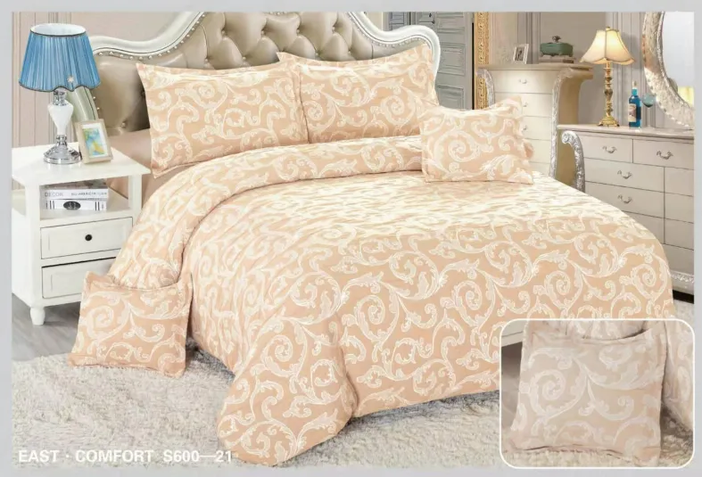 Lenjerii Creponate - Lenjerie de pat Creponata,Pat dublu,cu Elastic, crem cu model floral baroc alb-S621
