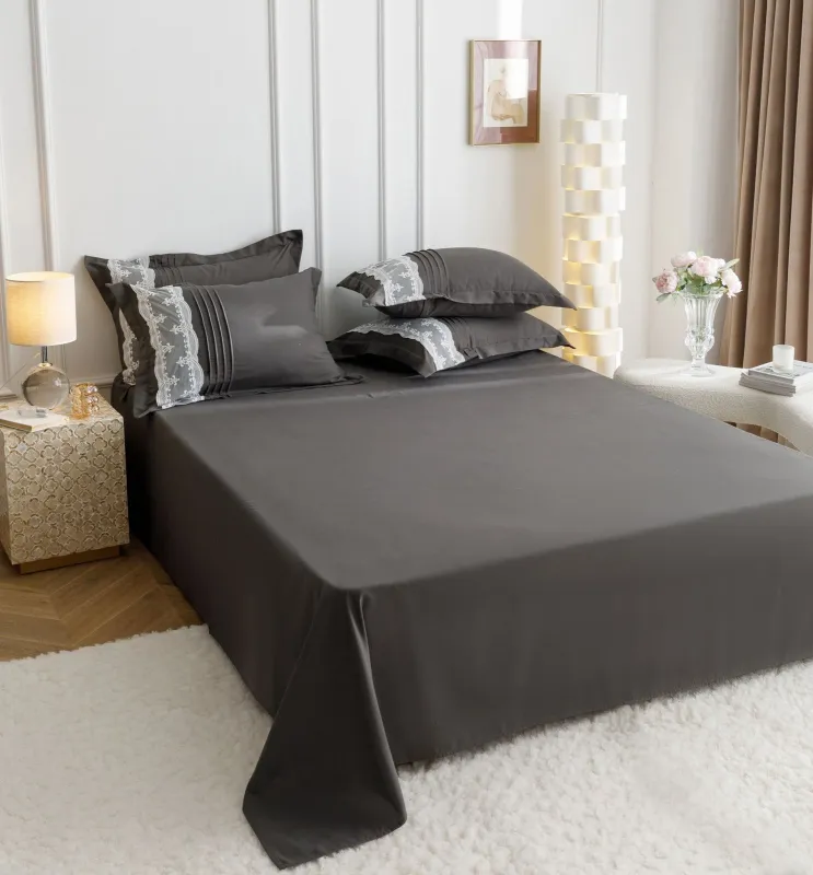 Lenjerie de pat din finet, cu pliuri si inimioare brodate,Gri inchis-BR14 [1]