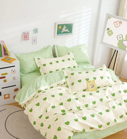 Lenjerii de pat Finet Pucioasa - Lenjerie de pat Finet Pucioasa 6 piese,Crem/Verde cu Inimioare-R525