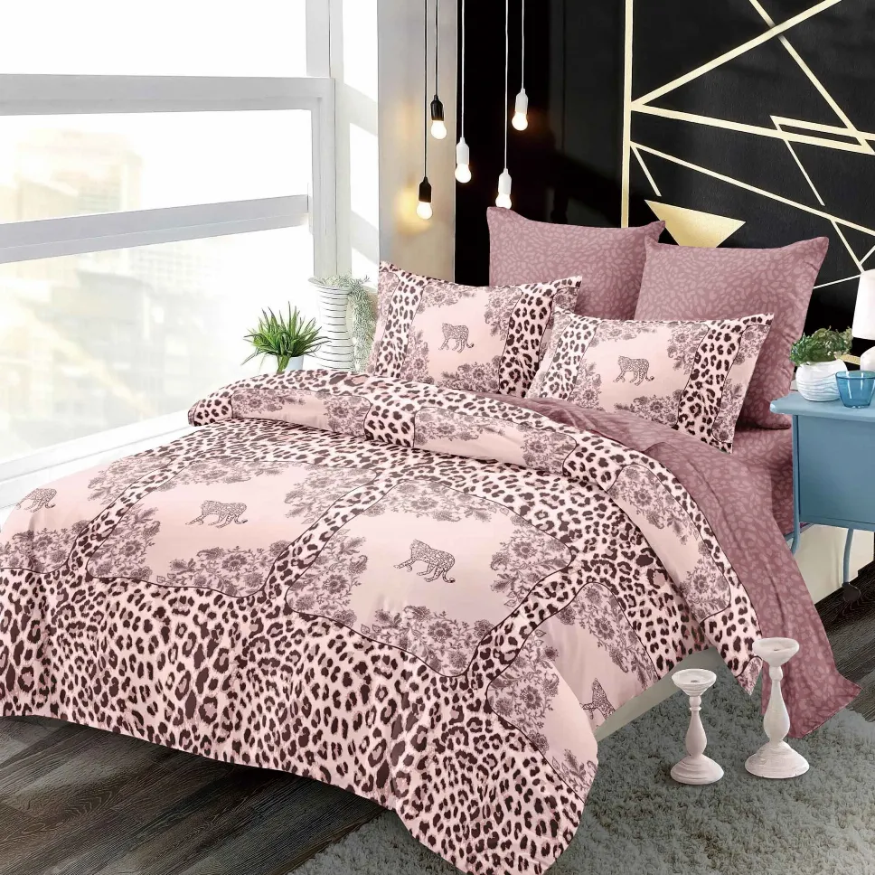 LENJERII CU ELASTIC 1+1 - Lenjerii de pat Finet 6 piese cu Elastic, roz cu imprimeu leopard și flori-FEL262