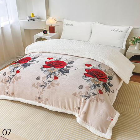 PATURI COCOLINO - Patura Cocolino cu blanita 200x230 cm crem cu trandafiri roșii și flori-PBE2