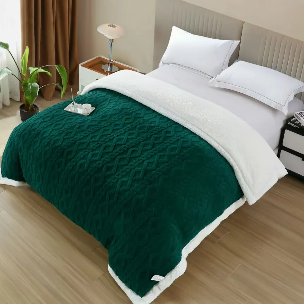 OFERTA PATURI COCOLINO - Patura Cocolino cu Blanita 200x230 cm, verde cu model împletit-CN6