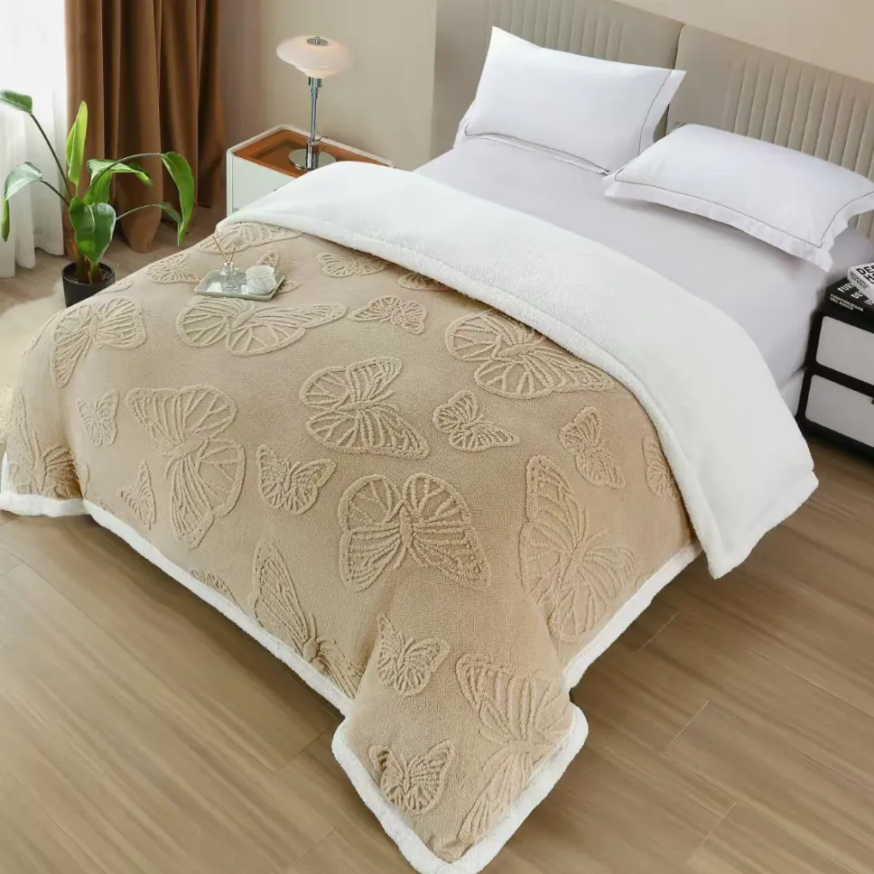 PATURI COCOLINO - Patura Cocolino cu Blanita si fermoar 200x230 cm, bej cu fluturi stilizați-BT9