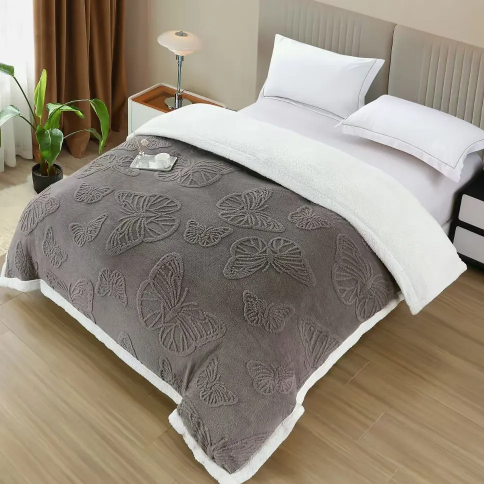 PATURI COCOLINO - Patura Cocolino cu Blanita si fermoar 200x230 cm, gri cu fluturi texturati-BT8