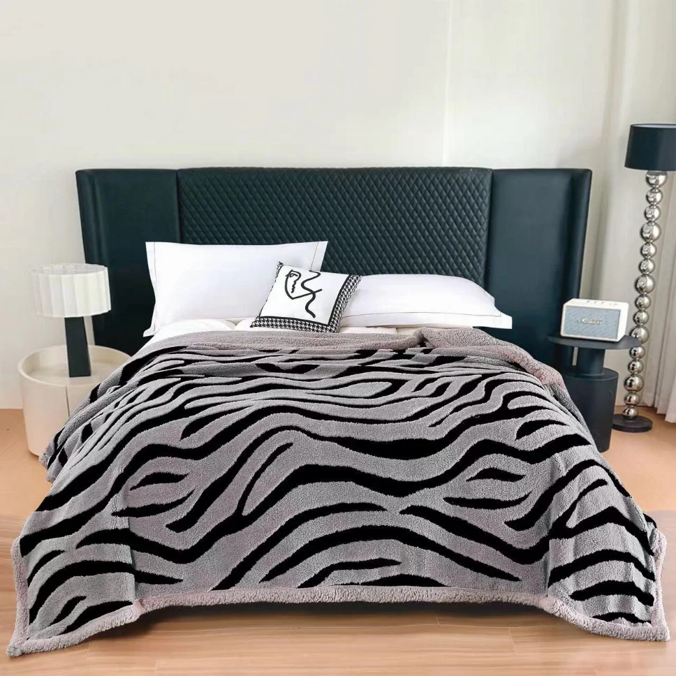 PATURI COCOLINO - Patura Cocolino Dubla cu Blanita, gri cu dungi negre-AB5