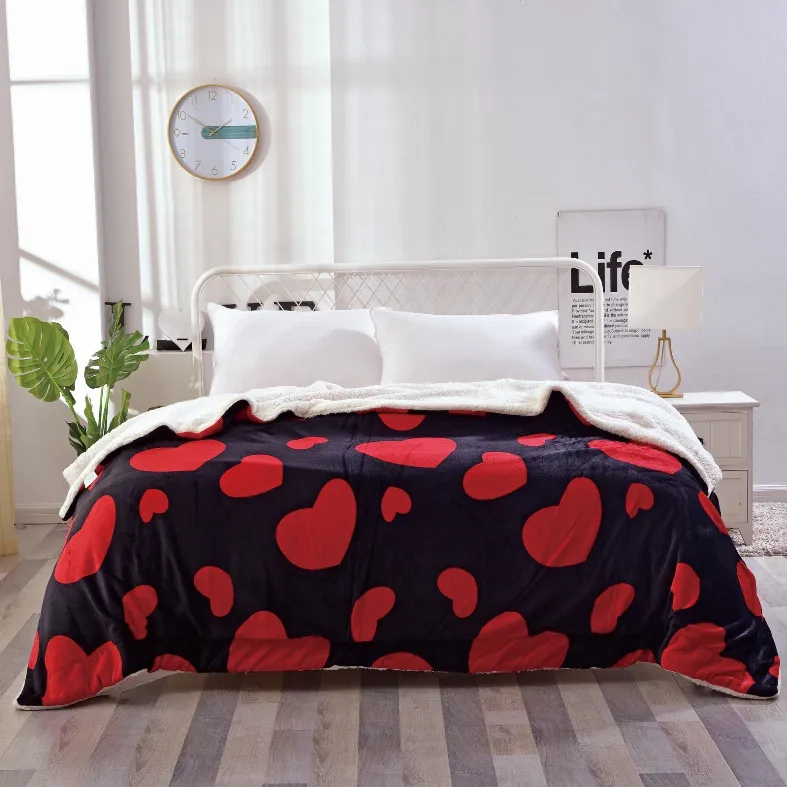 PATURI COCOLINO - Patura Groasa Cocolino cu Blanita, negru cu inimioare rosii-NR26