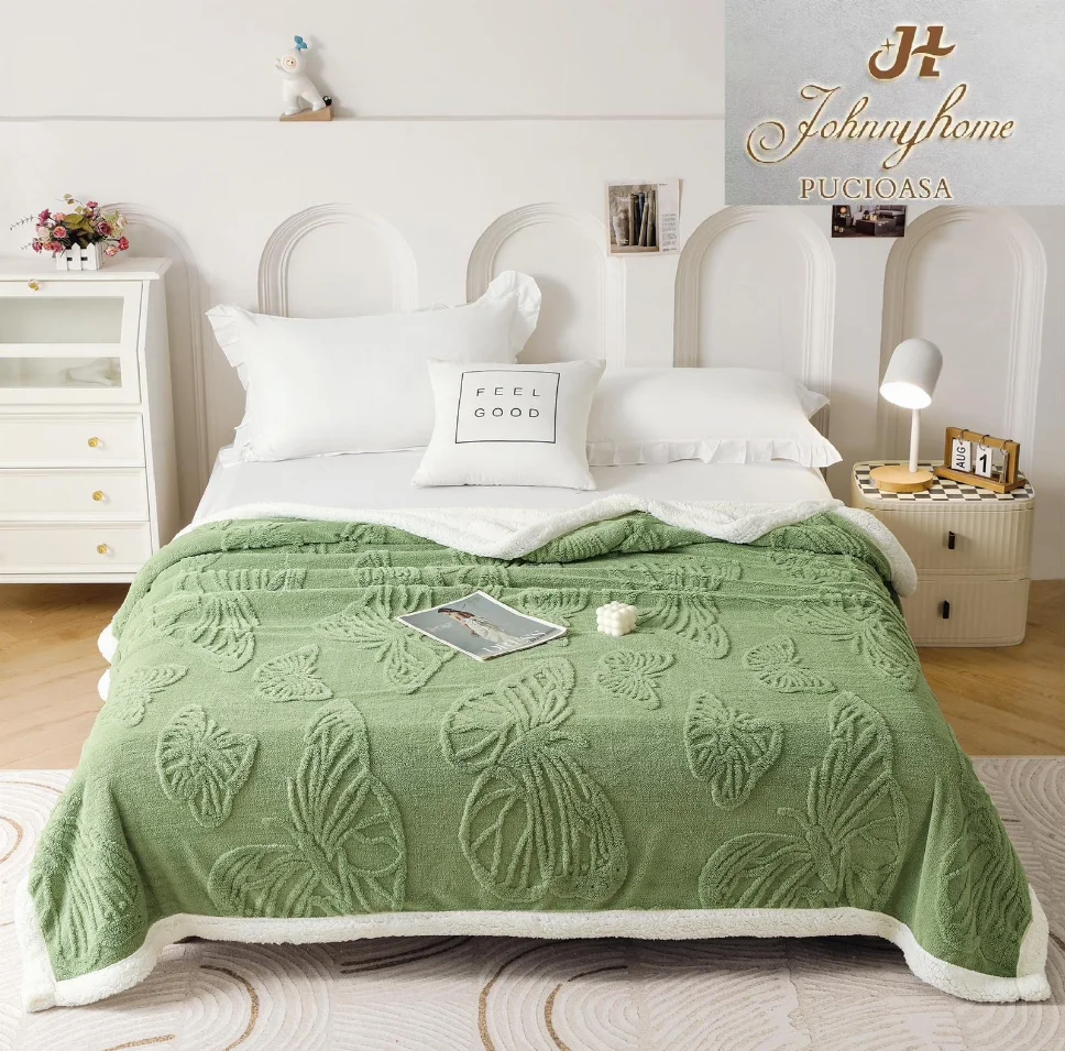 PATURI COCOLINO - Patura Groasa Cocolino cu Blanita, verde cu model fluturi-JD10
